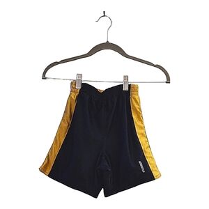 CLEARANCE 💕Boy's Reversible Shorts